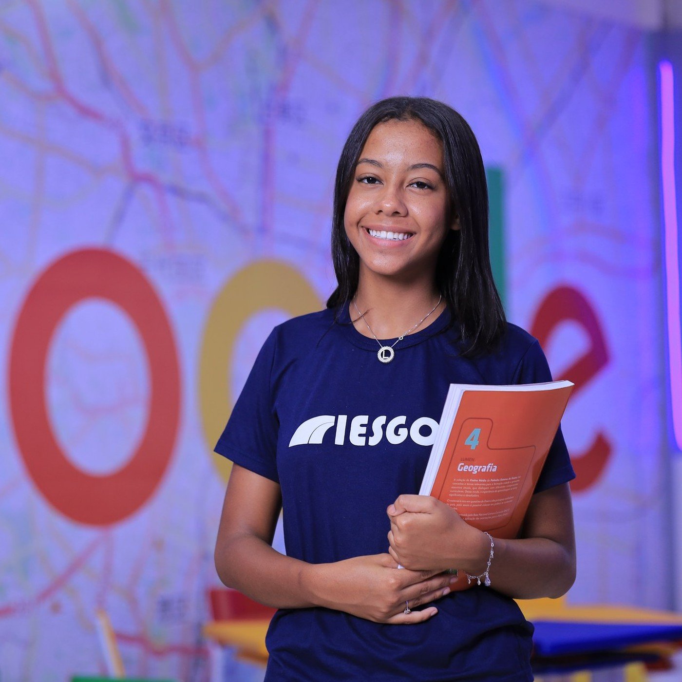 Aluna do Ensino Médio do Colégio Iesgo